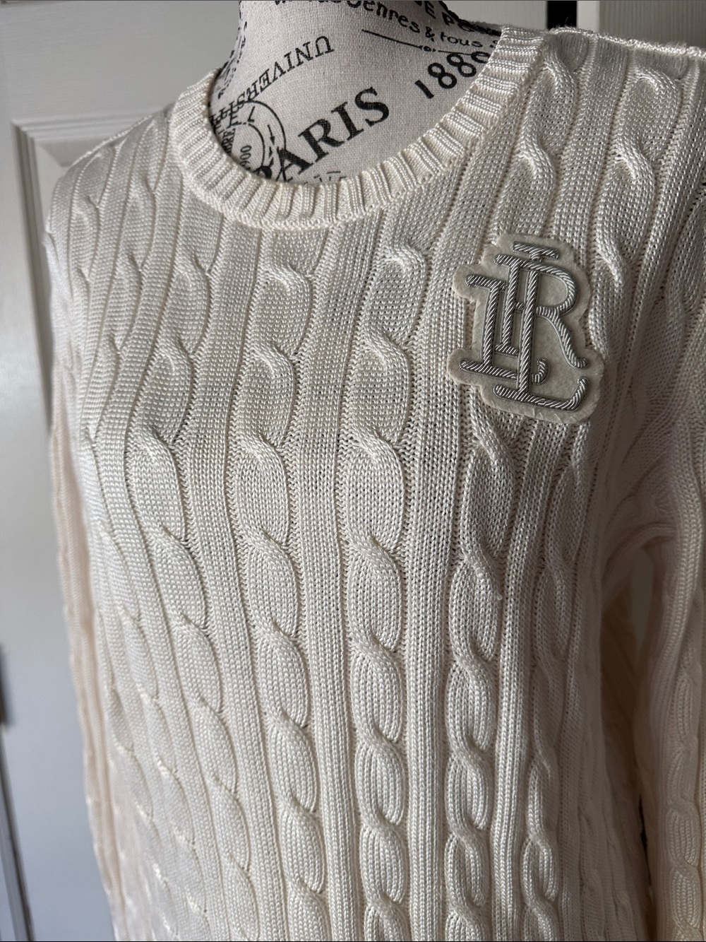 Classic Cable Knit Women's Sweater - Cream